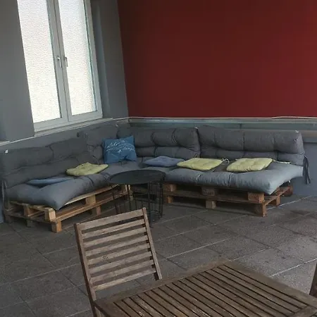 Prestige Citycenter Mit Terrasse * Детмольд